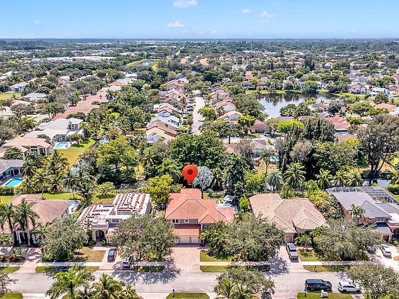 5th image of 8264 S Lake Forest Drive