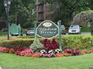 2333 Hudson Ter APT C4, Fort Lee, NJ 07024