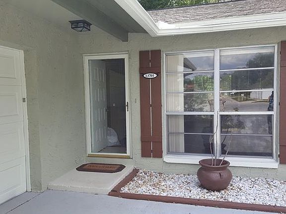2nd image of 13701 Country Court Dr