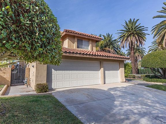 3rd image of 2184 Wembley Ln