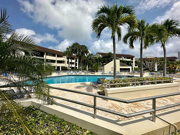 3rd image of 1124 Marine Way #D2r