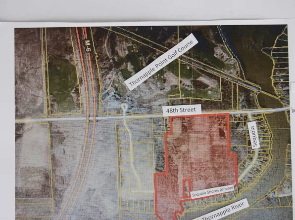 7510 48th St SE, Grand Rapids, MI 49512