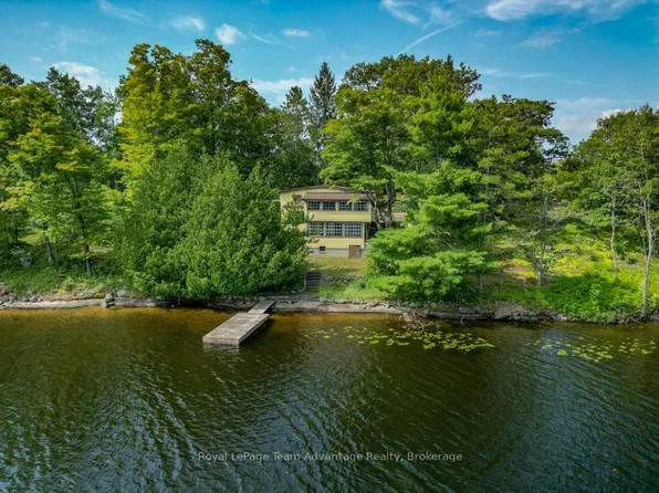 29 Kilty Bay Rd, Georgian Bay, ON P0C 1H0