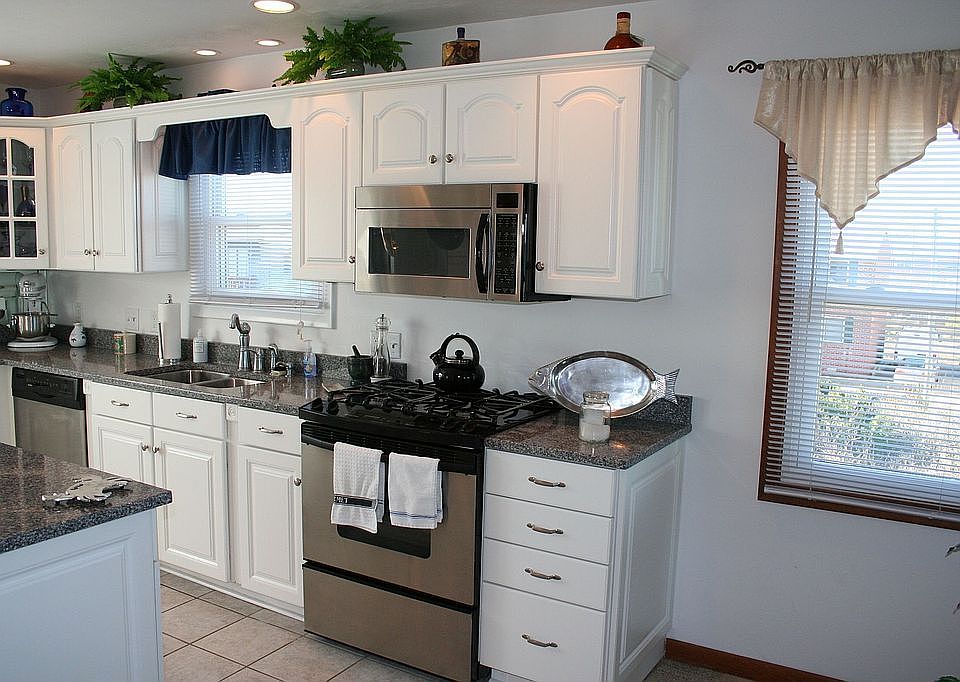 Gourmet Kitchen