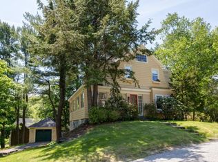 20 Stonybrook Rd, Cape Elizabeth, ME 04107