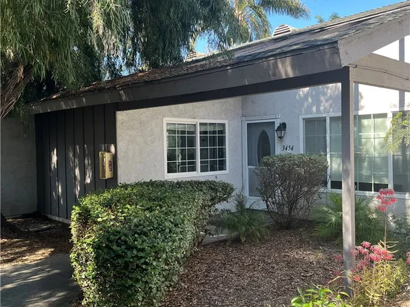 3454 Thunder Dr, Oceanside, CA 92056