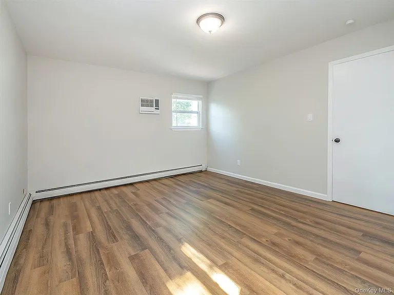80 Maxwell Ave — Photo 18