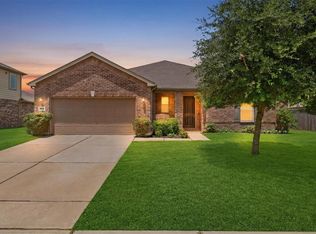 3502 Saxton Green Rd, Pearland, TX 77584