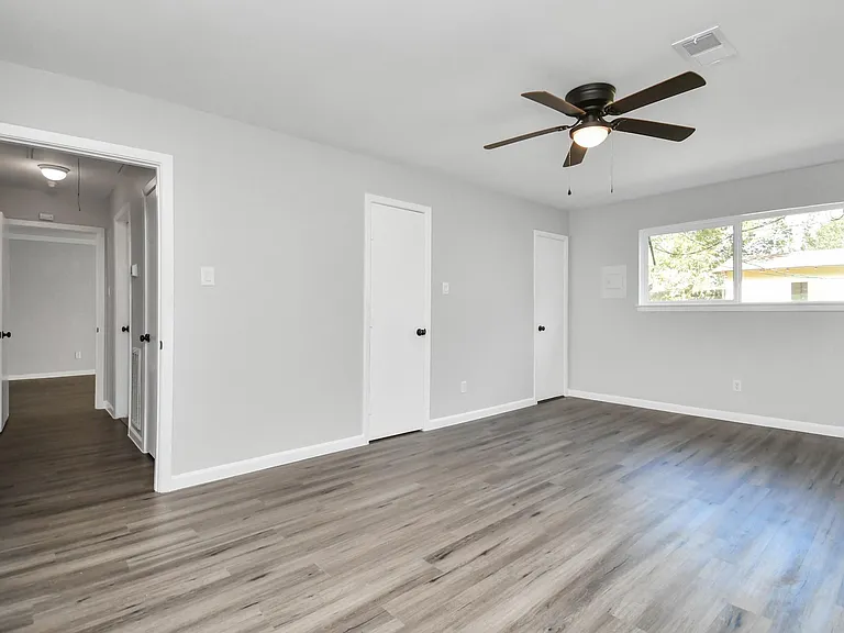 9622 Vilven Ln — Photo 17