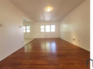 14852 231st St FLOOR 2, Springfield Gardens, NY 11413