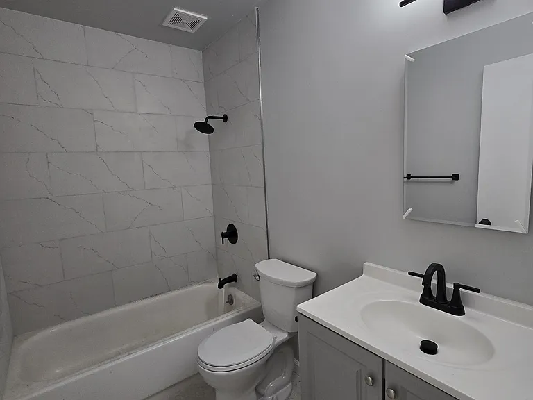 609 Jackson St #1 — Photo 10
