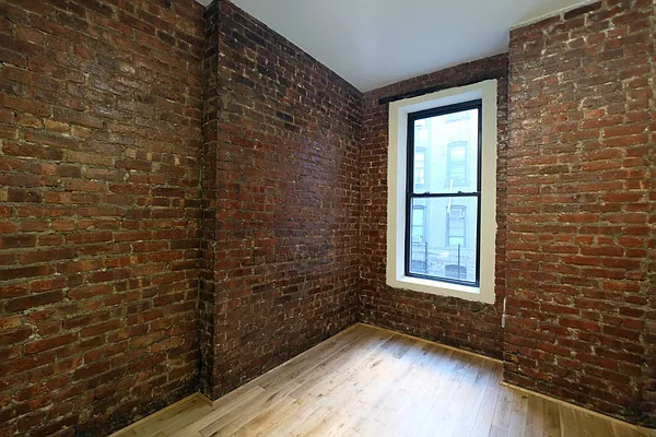 Rented by Keller Williams NYC | media 43