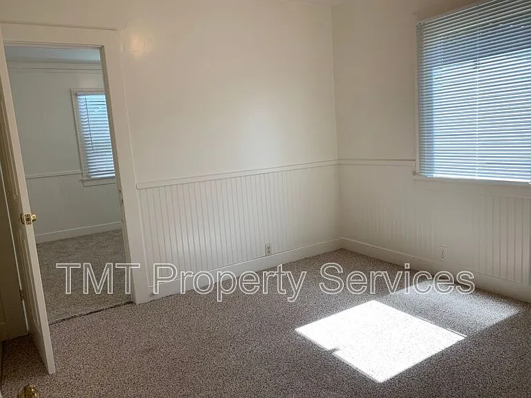 785 Lincoln St — Photo 16