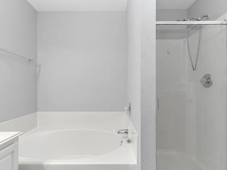 7321 Grass Valley Trl — Photo 19