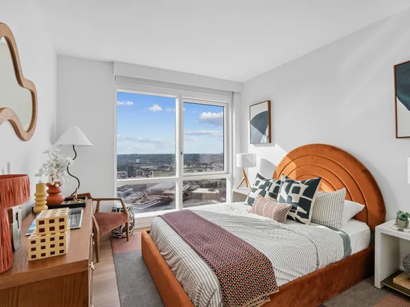 26-38 Jackson Avenue image 4 of 29