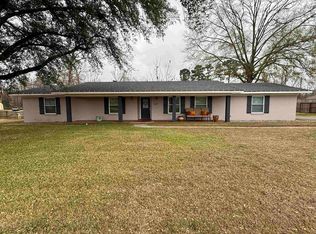 1125 W Sabine St, Carthage, TX 75633