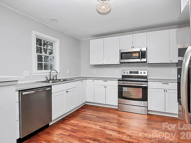 601 N Ransom St — Photo 7