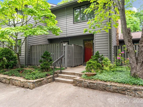 103 Crowfields Dr, Asheville, NC 28803