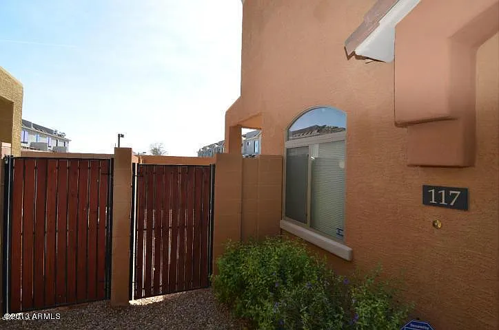Gate to Pvt. Backyard