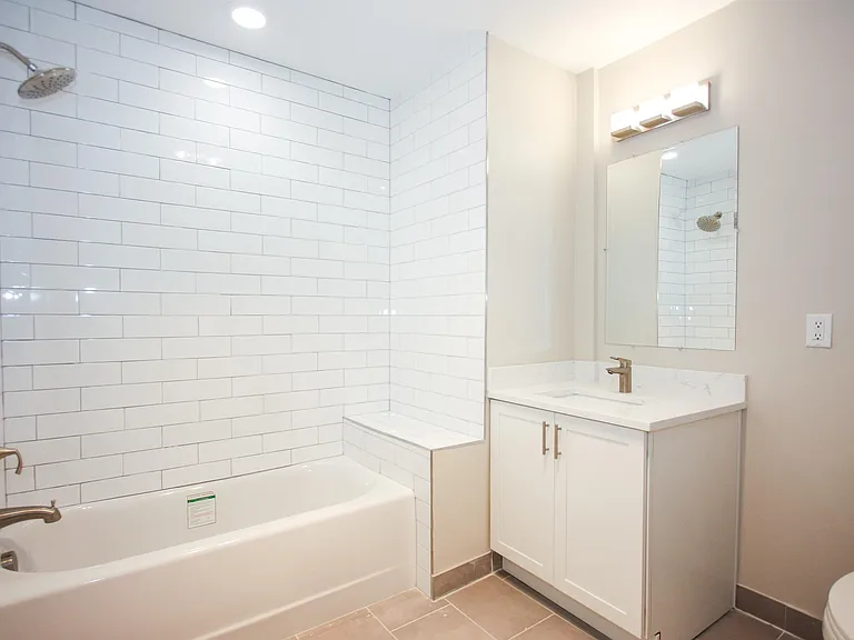 141 Newark Ave #5 — Photo 4