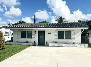 2713 NW 52nd Pl, Tamarac, FL 33309