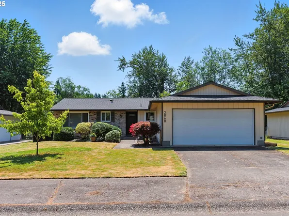 3860 SE Pelton Ave, Troutdale, OR 97060