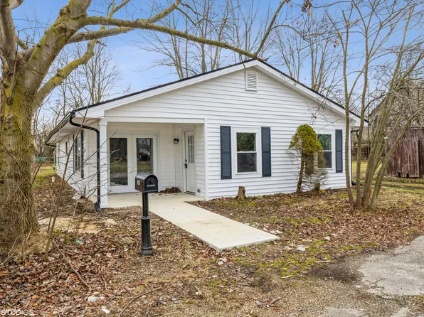 285 W High St, Ostrander, OH 43061