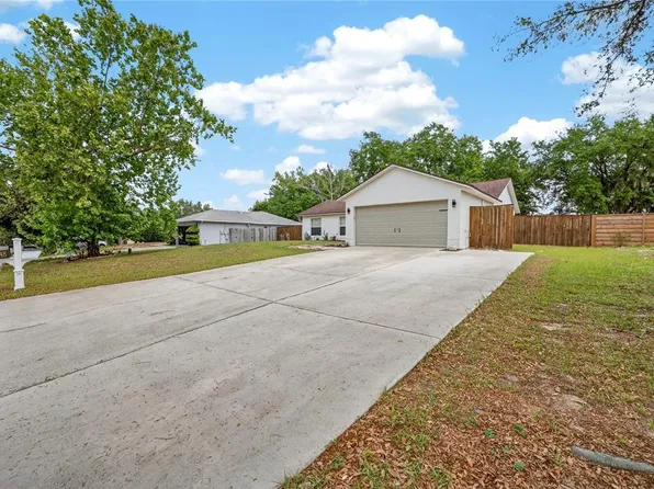 10748 Siena Dr, Clermont, FL 34711