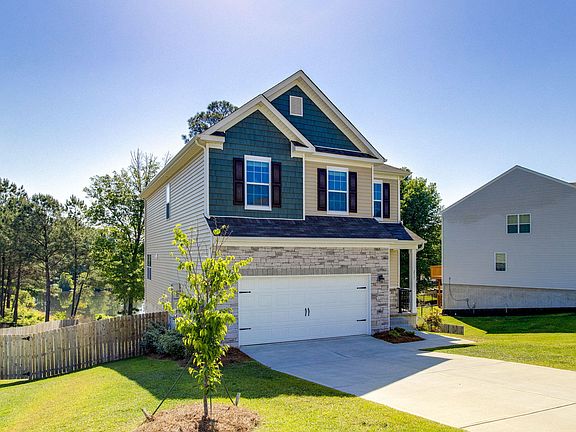 2nd image of 237 Shadowbrook Way