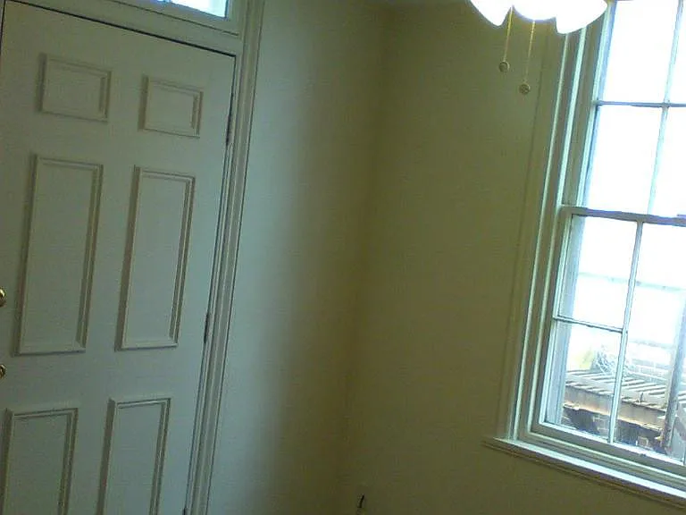 1102 N 3rd St — Photo 2