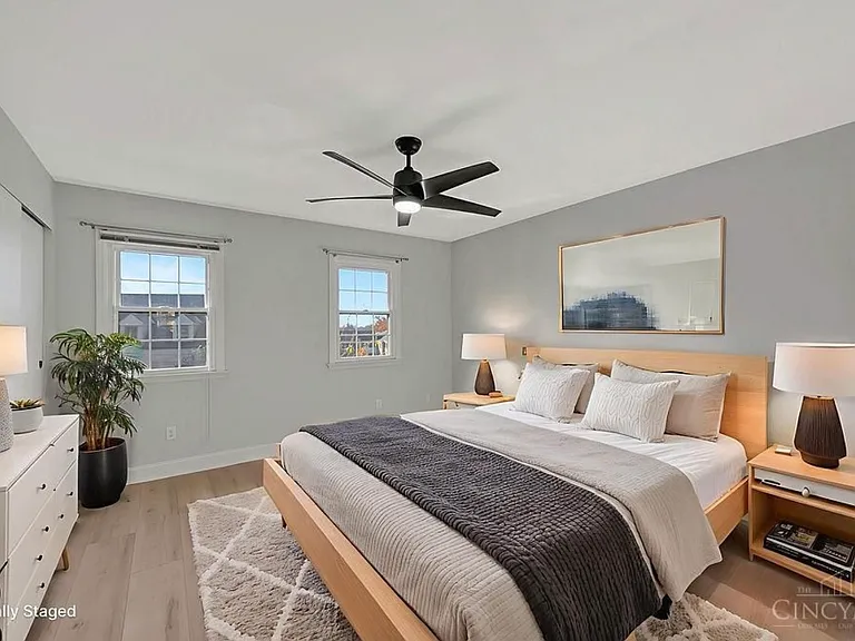 9777 Bunker Hill Ln — Photo 18