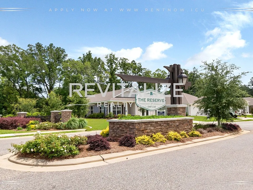 11253 Cloister Dr
