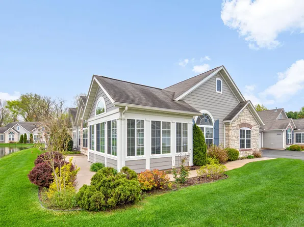 2853 Villa Ln, Benton Harbor, MI 49022