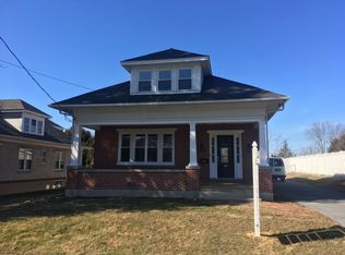 410 N Cedar St, Lititz, PA 17543