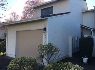 3316 NE 29th St, Gresham, OR 97030