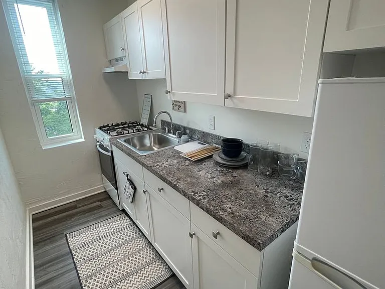 3310 Brownsville Rd — Photo 20