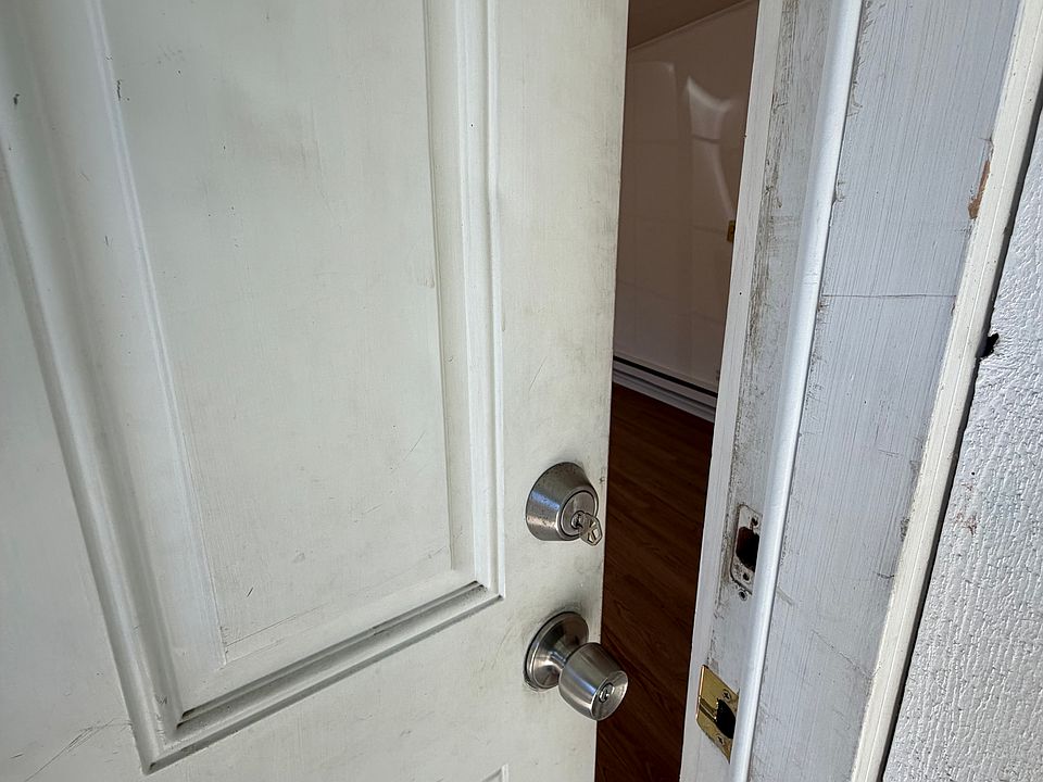 1st image of 3487 E Highway 20 Unit 4