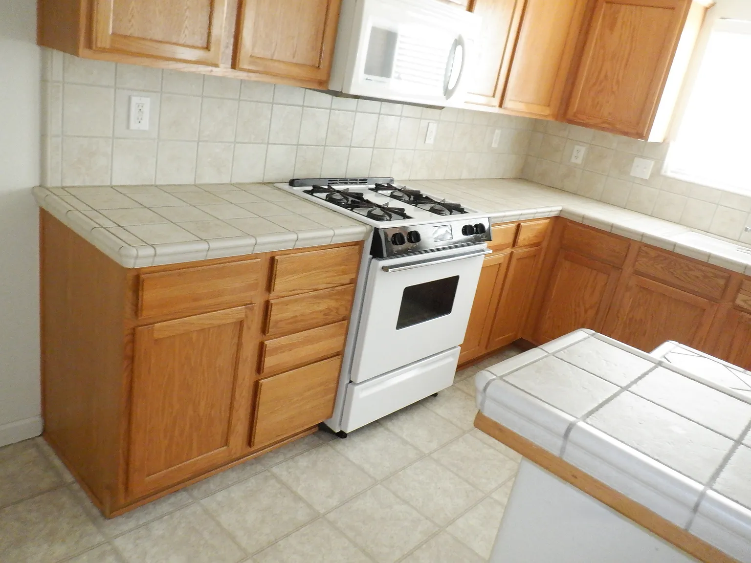 3 bed, 1495 sqft, $2,195 — Photo 4