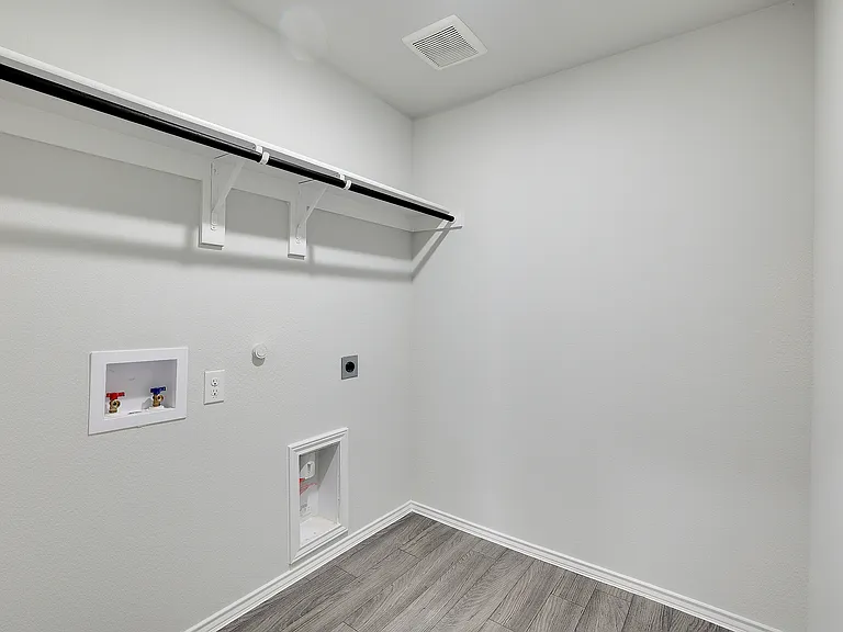 829 Eagles Nest Dr — Photo 7