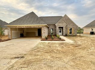 403 Baleigh Way, Canton, MS