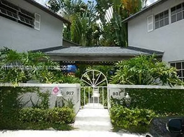 917 SE 13th St #1, Fort Lauderdale, FL 33316