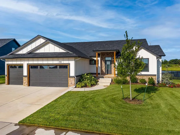 4461 N Bluestem St, Maize, KS 67101