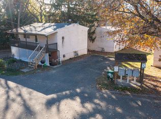 265 Way St, Akron, OH 44310