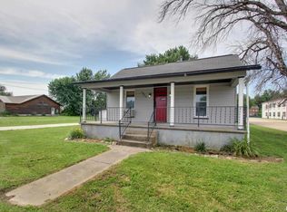 1940 Mulholland St, Nauvoo, IL 62354