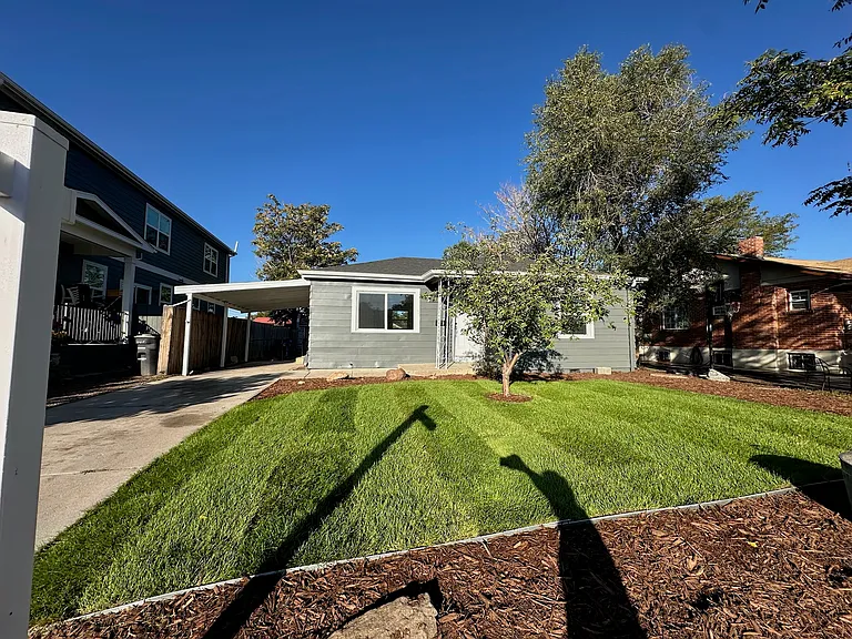 4415 Milwaukee St — Photo 23