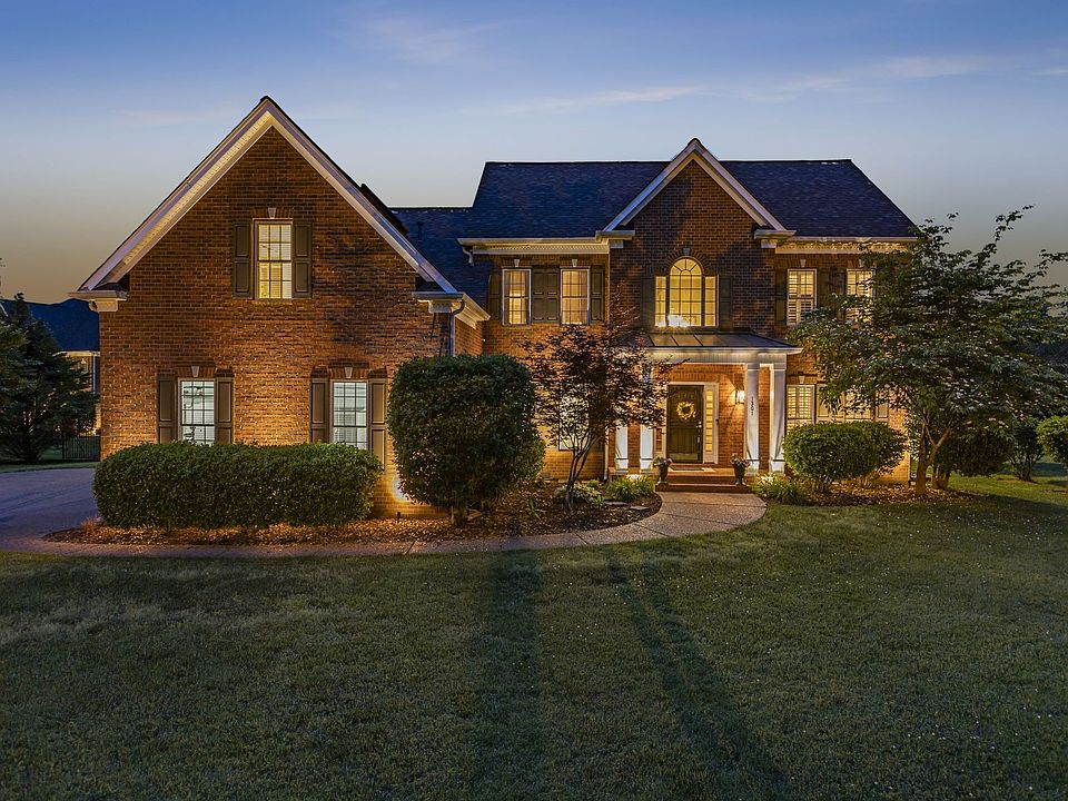 1st image of 1301 Erin Ln