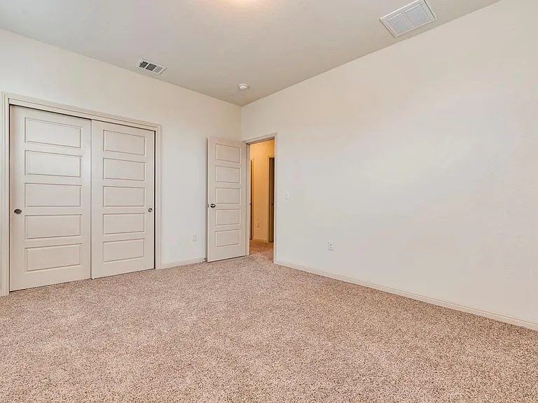 16445 Marcello Dr — Photo 27