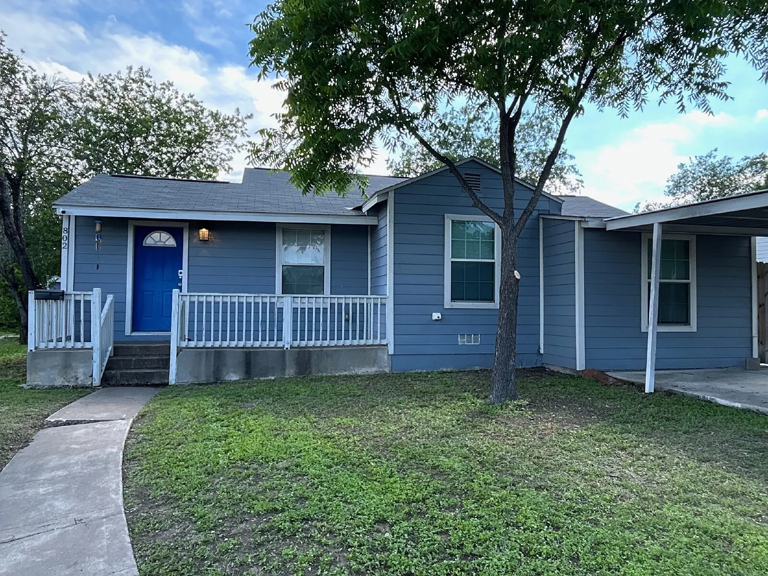 1 bed, 1.0 bath, 620 sqft, $675 — Photo 1