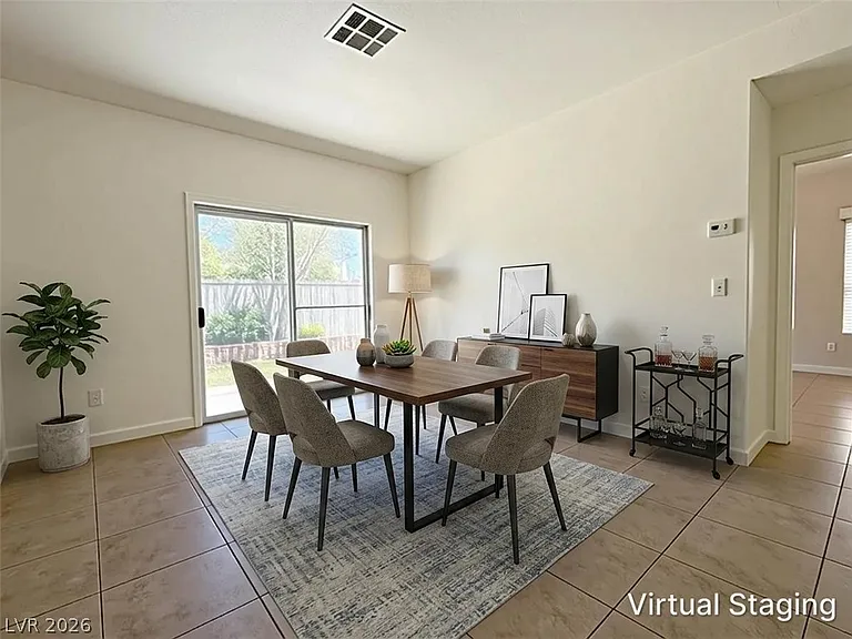 9824 Garamound Ave — Photo 6