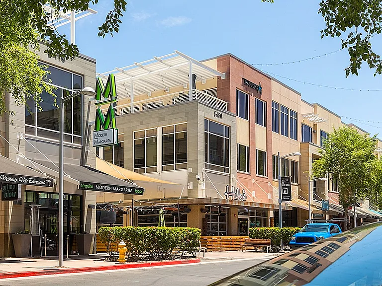 Sunela-High Street-CMF Photo-0399